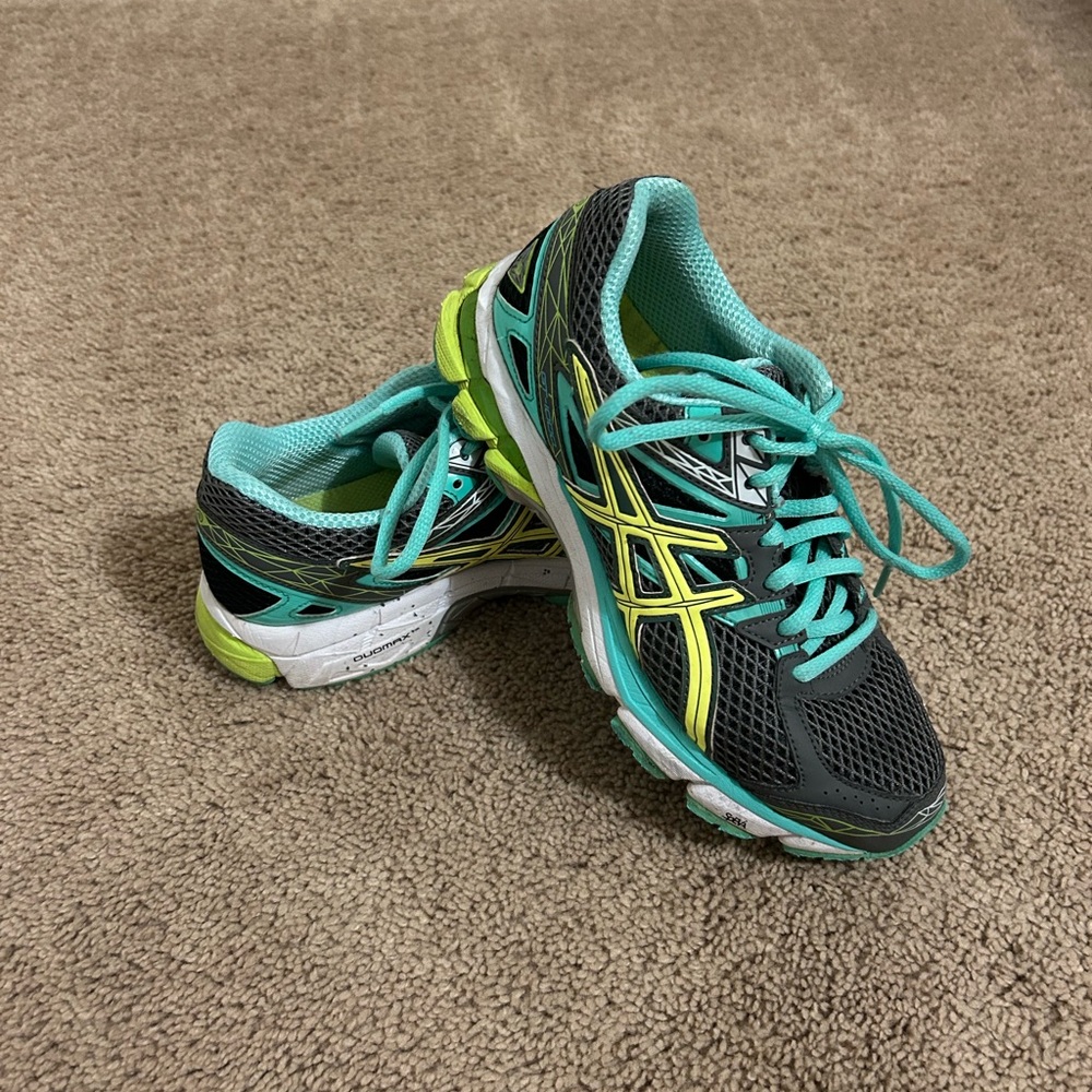Asics GT-1000 Running Shoes